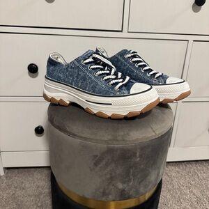 TOP Moda Blue and White Women's Sneakers